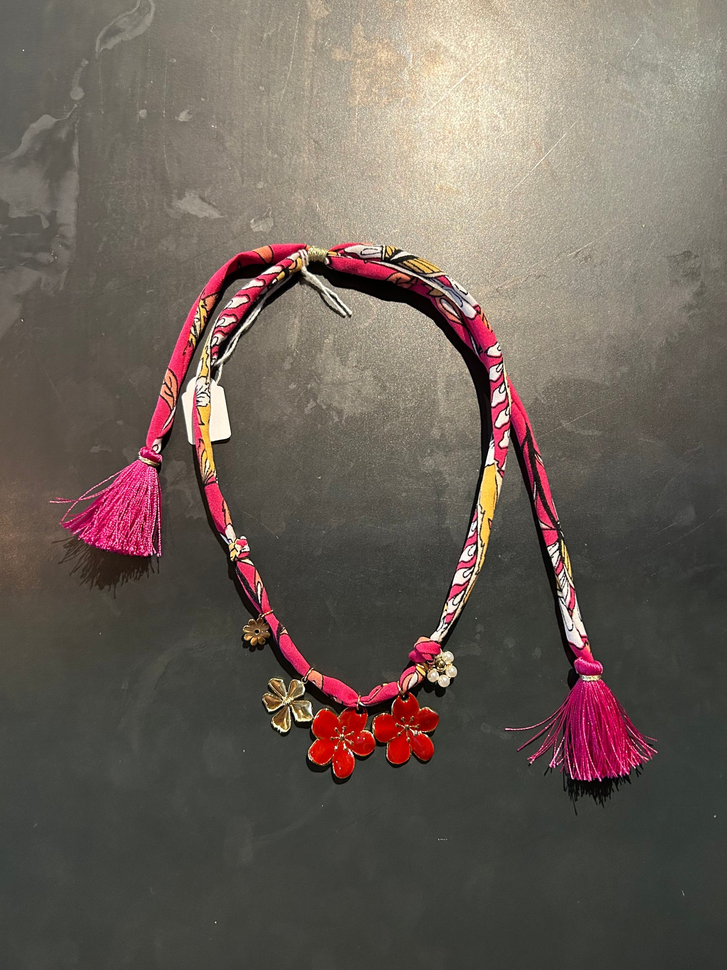 FÍ Sieraden | Ketting met Bloemetjes - Roze