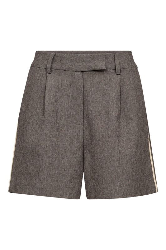 Co'Couture | NanaCC Piping Pleat Shorts - Mink (31456)